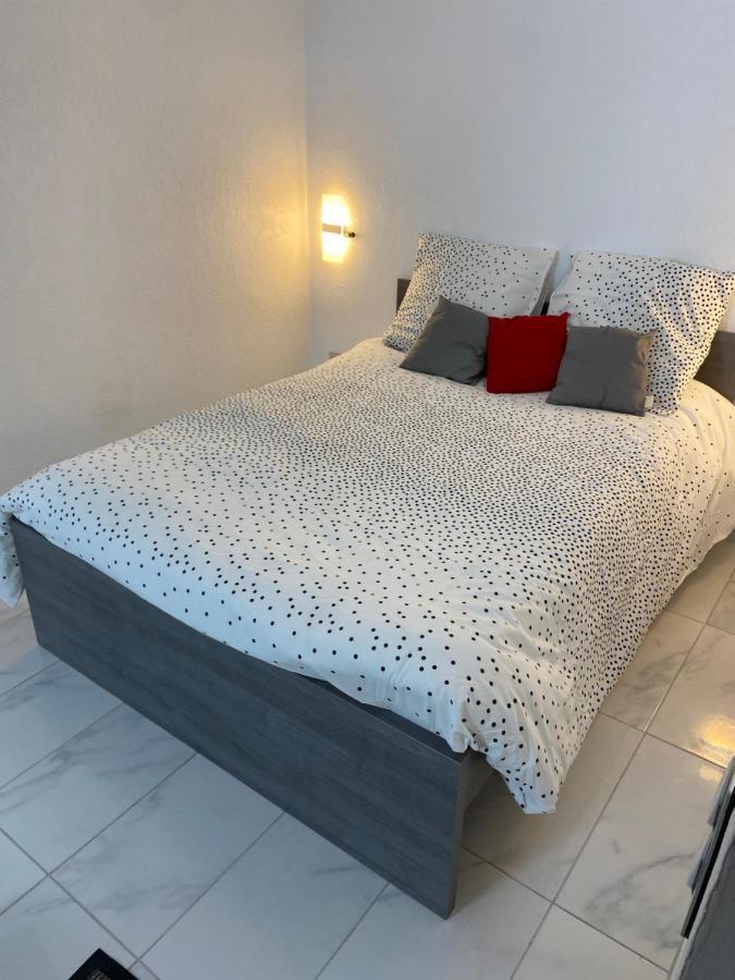 Agreable Studio A Proximite De Paris Et Henri Mondor Creteil Ngoại thất bức ảnh